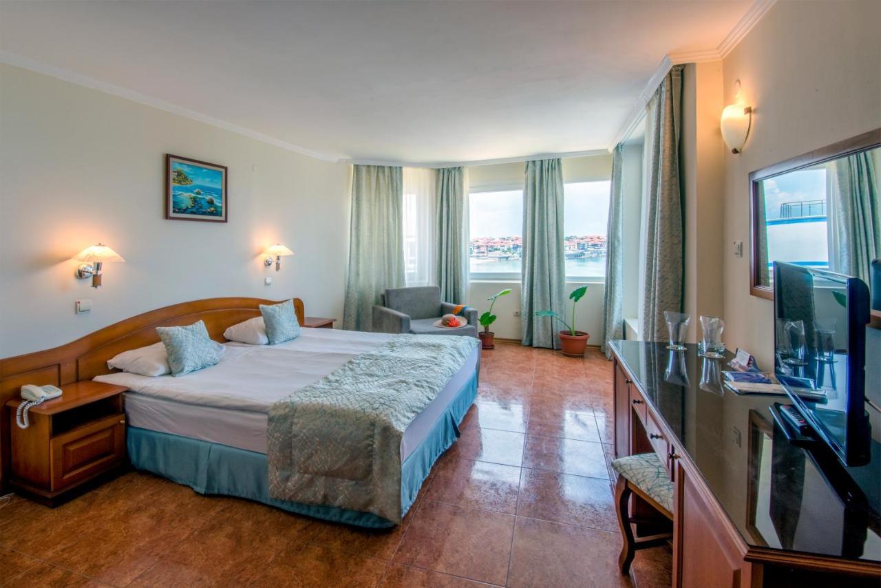 Hotel Villa List Sozopol Exteriör bild