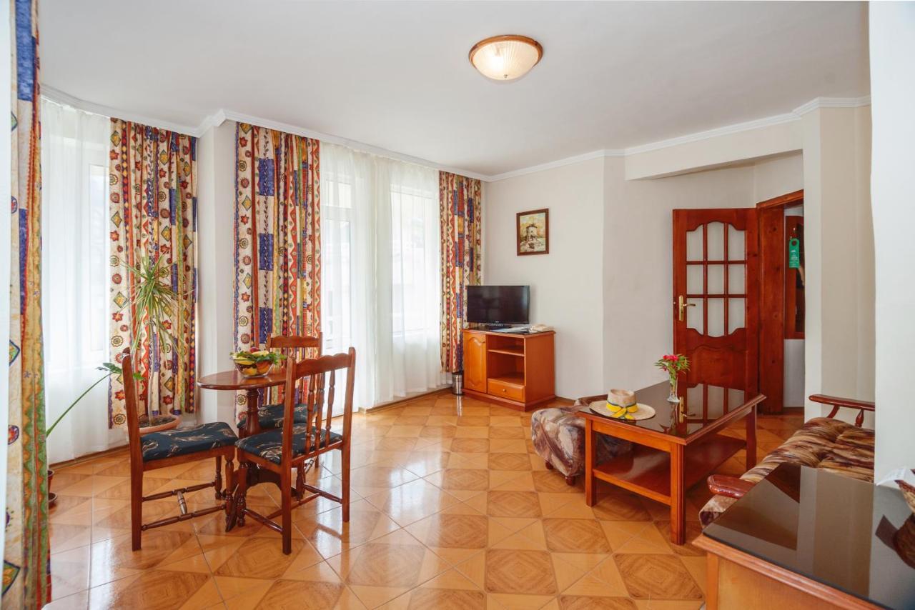 Hotel Villa List Sozopol Exteriör bild