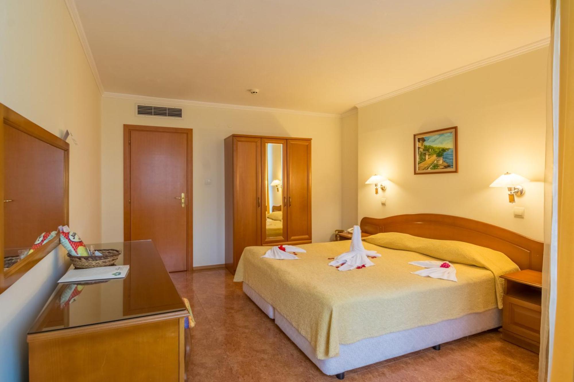 Hotel Villa List Sozopol Exteriör bild